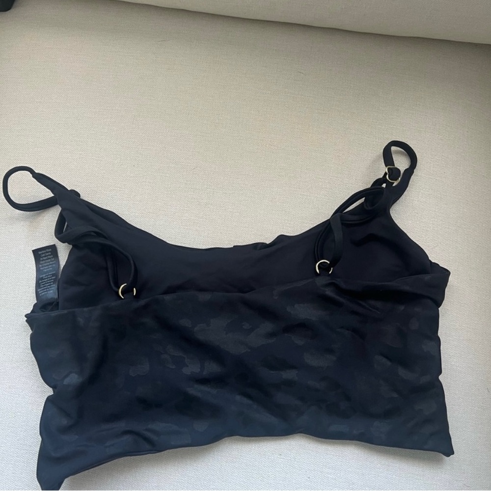 Beach riot leopard print sports bra size large
